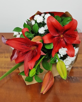 Ramalhete de Lírio Vermelho Desejo