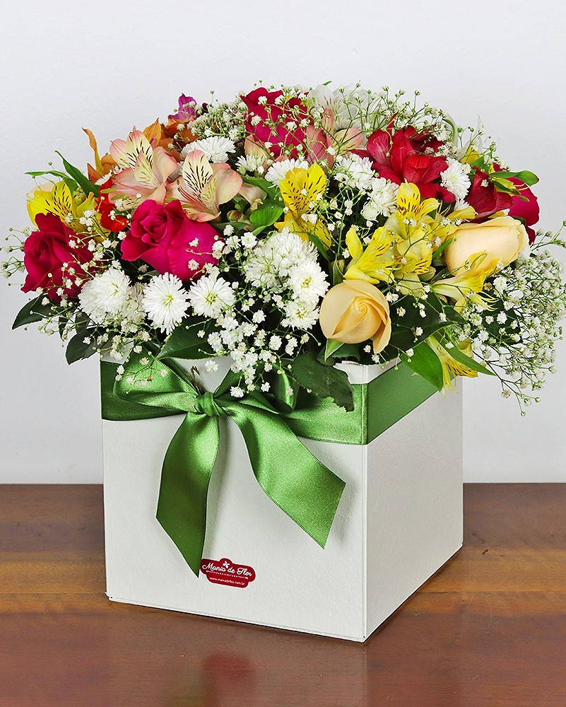 Arranjo Floral As Cores da Vida
