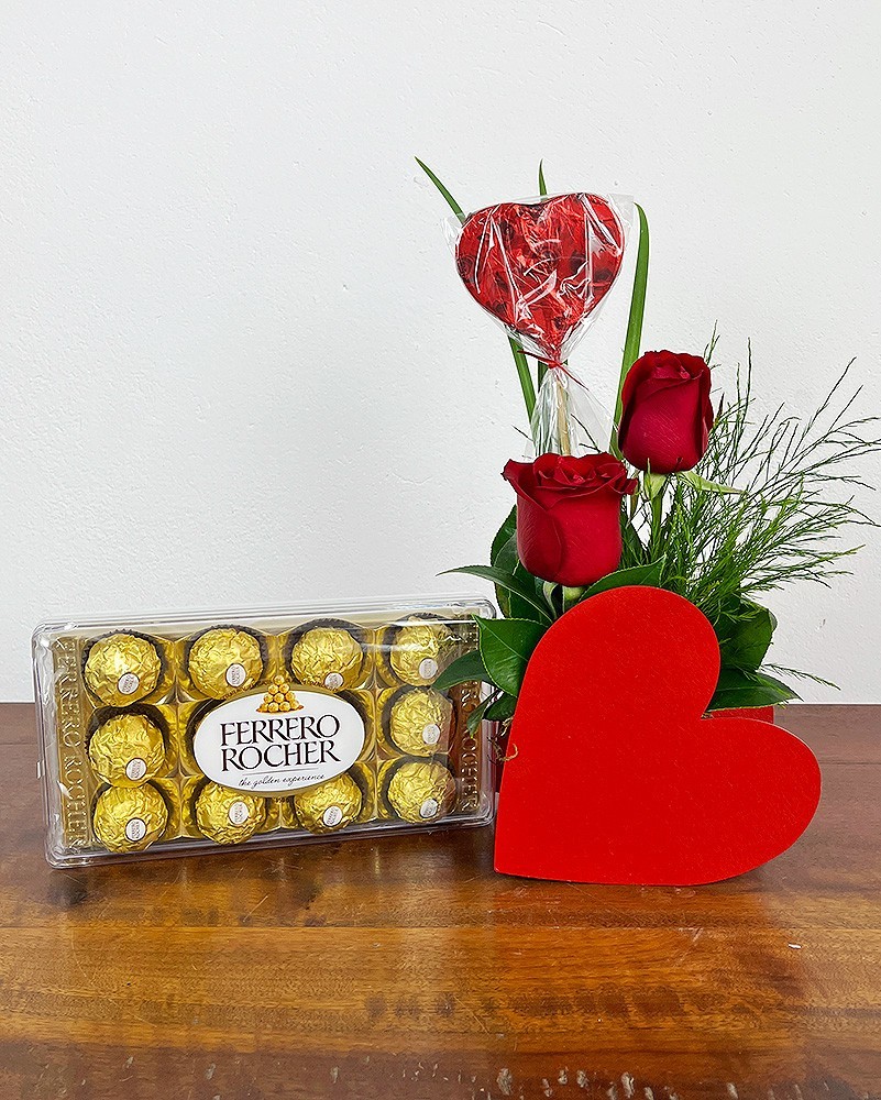Arranjo de Rosas Vermelhas com Ferrero Rocher