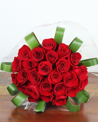 Buquê de 25 Rosas Vermelhas
